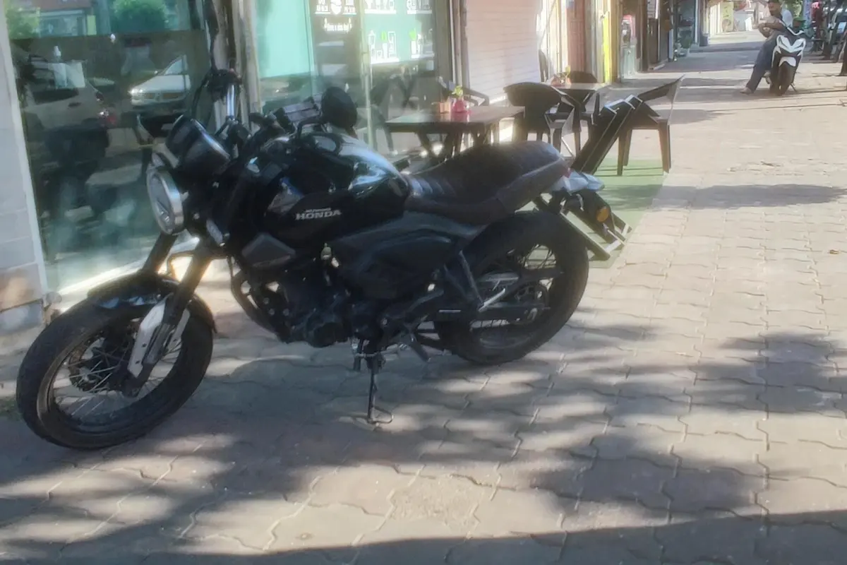 هوندا،  CB 190