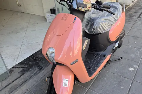اس وای ام، گلکسی CLB125