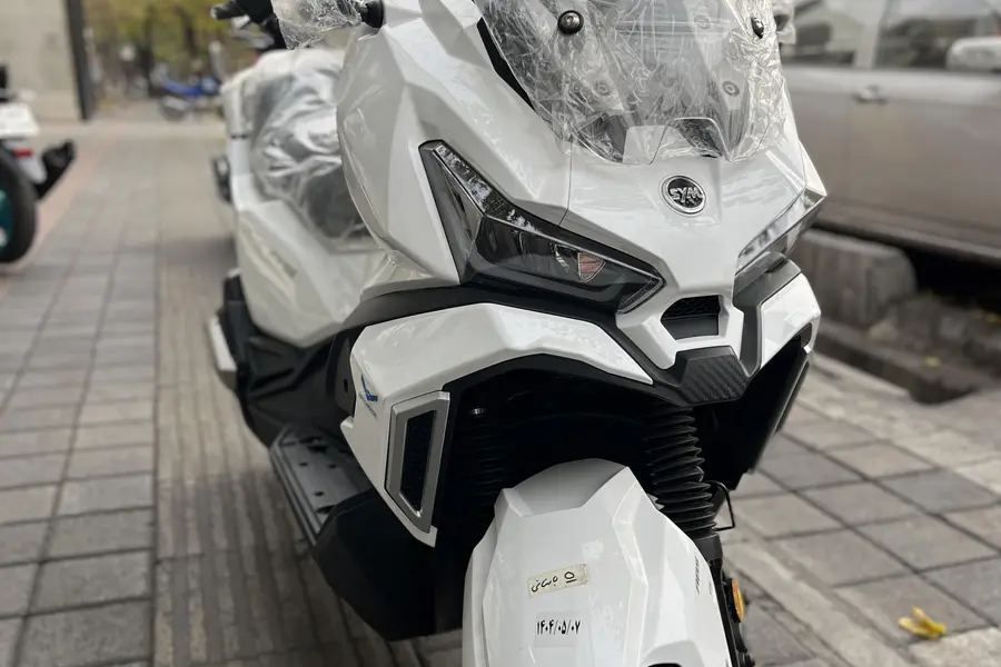 اس وای ام، ADV 175