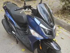 اس وای ام، گلکسی J 200