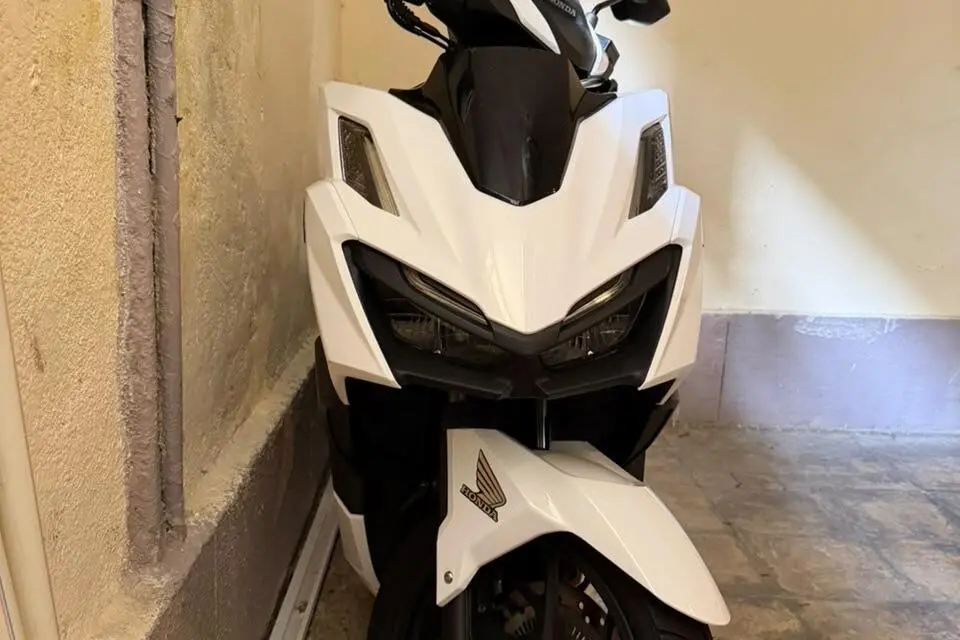 جهان همتا،  بلنتا کلیک V170