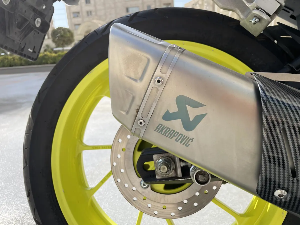 یاماها  R15 M