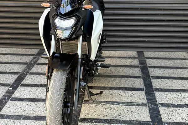 اس وای ام  گلکسی NA 180
