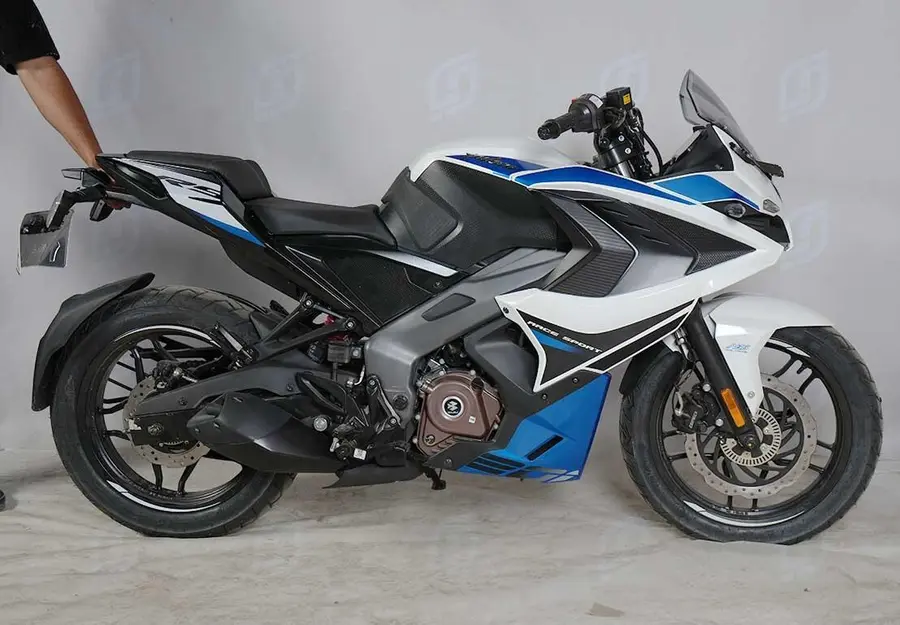 باجاج، پالس 200RS