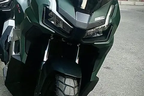 هوندا، ADV 160