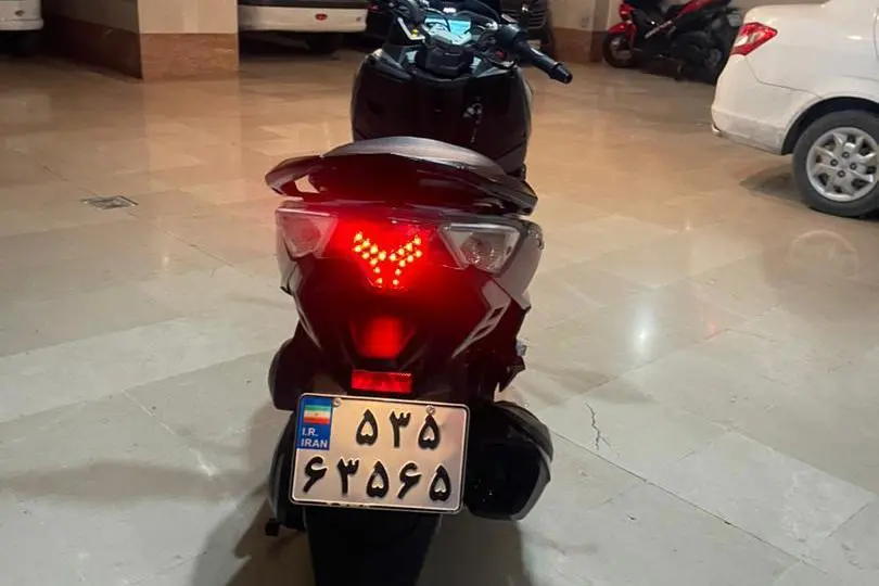 اس وای ام، گلکسی J 200