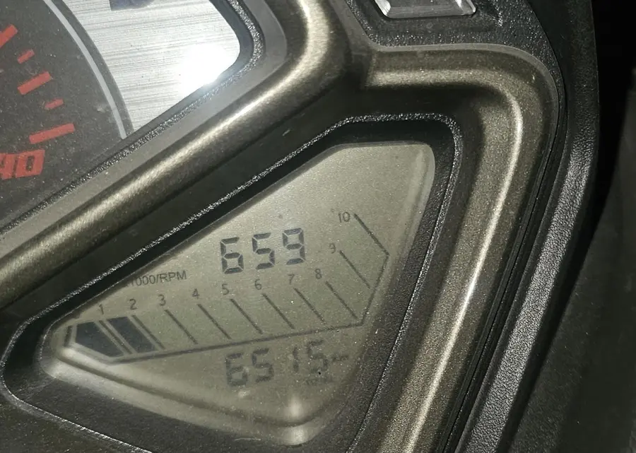 اس وای ام، گلکسی J 200