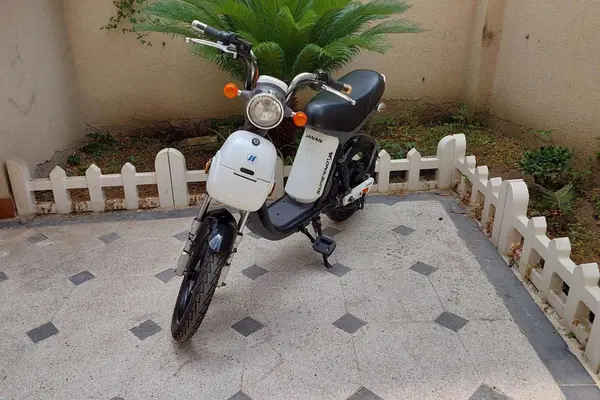 جهان همتا  همتاز EM800