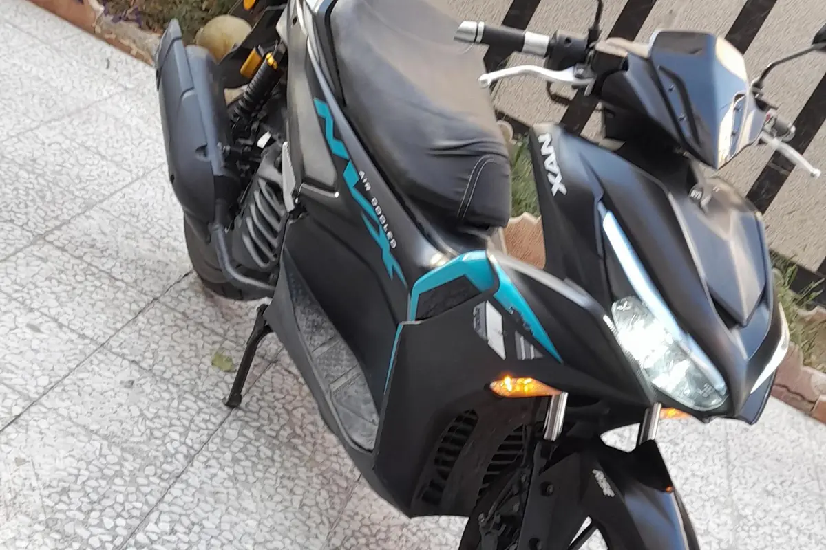 کبیر موتور،  رایز NVX 150i