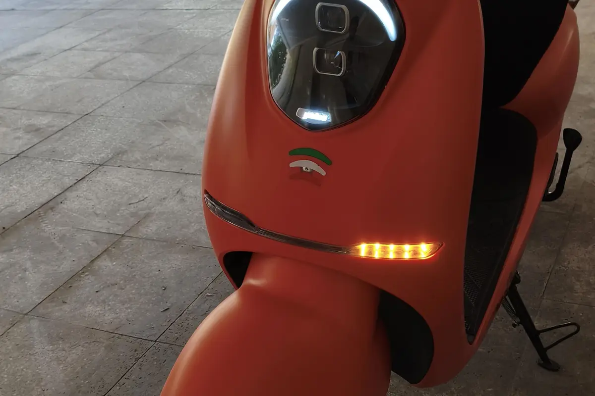 کویر موتور،  ES6 1500