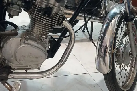 کویر موتور، CDI125
