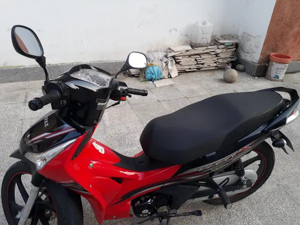 پرواز  RD 125