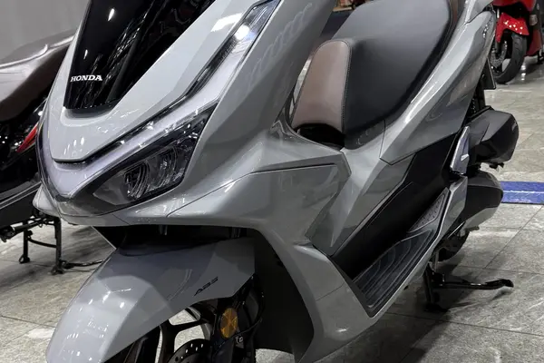 هوندا  PCX 160