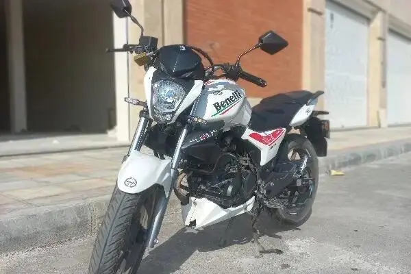 بنلی  TNT 150