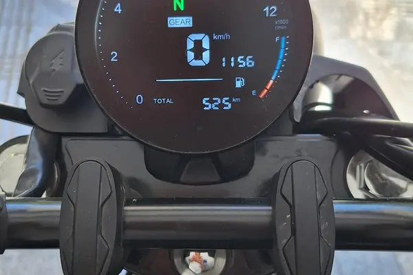 کیو جی موتور  SRV200