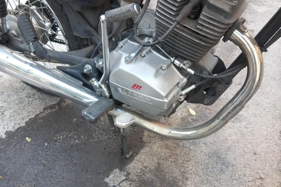 سالار گستر، مهران