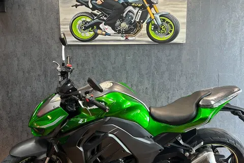 کاوازاکی، Z300