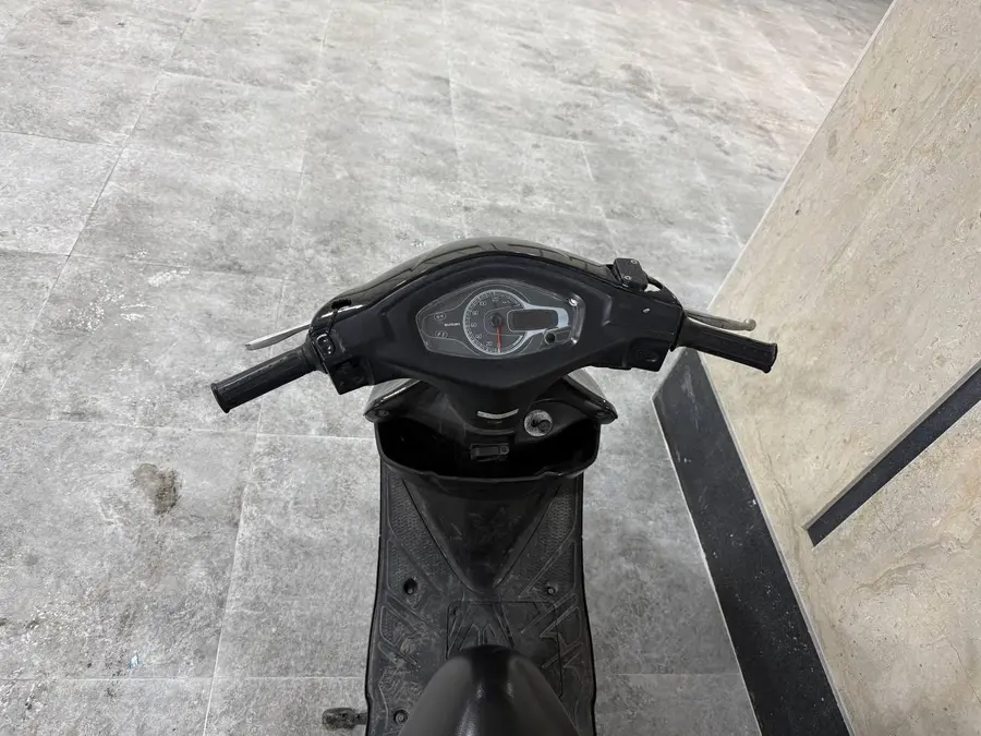 سوزوکی، ادرس