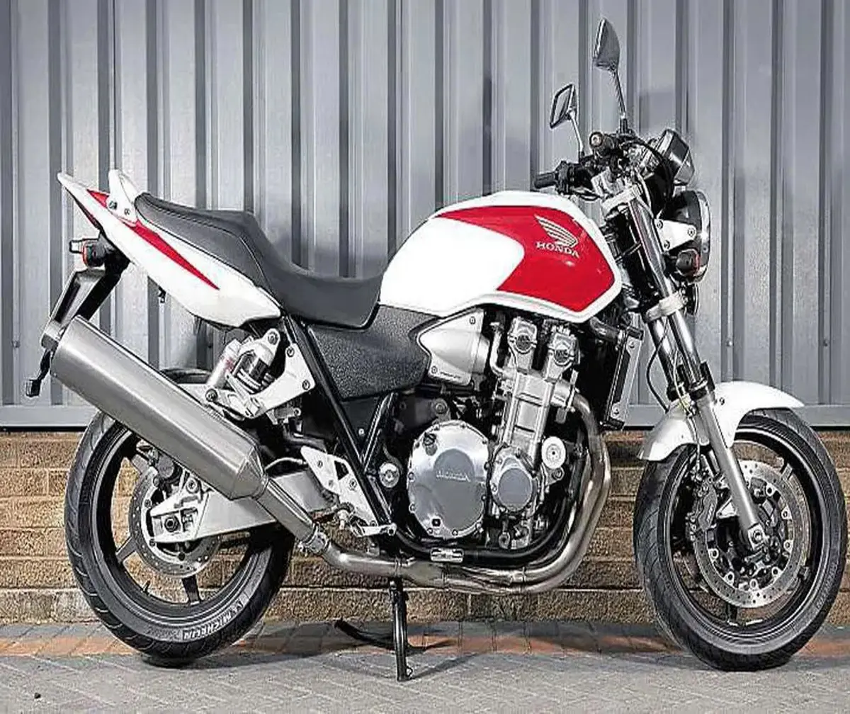 هوندا،  CB 1300