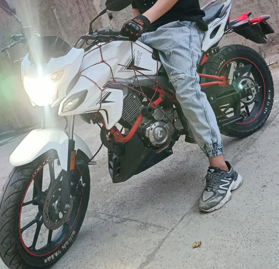 سپهر خودرو، شارک L200