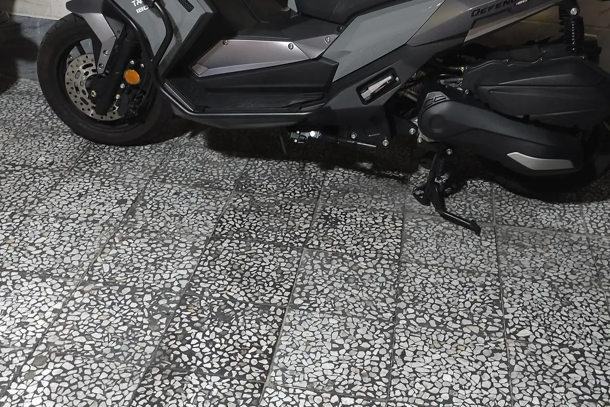 کویر موتور،  AGV 180X