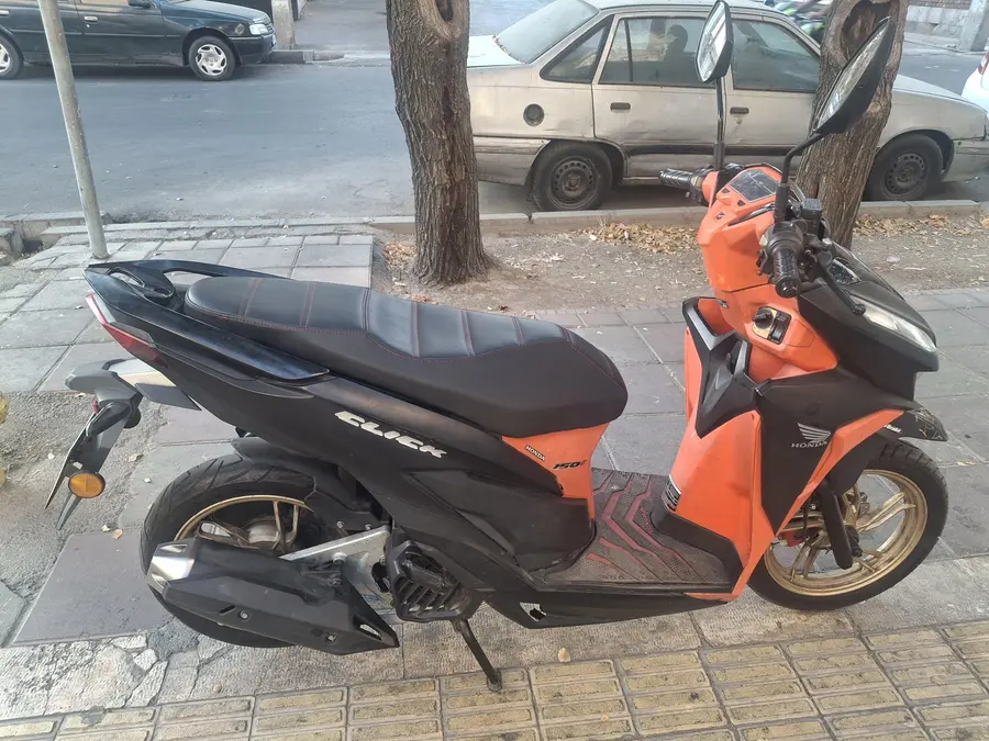 همراه سیکلت، SH180