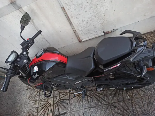 تی وی اس  آپاچی 200