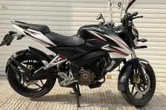 باجاج، پالس 200NS