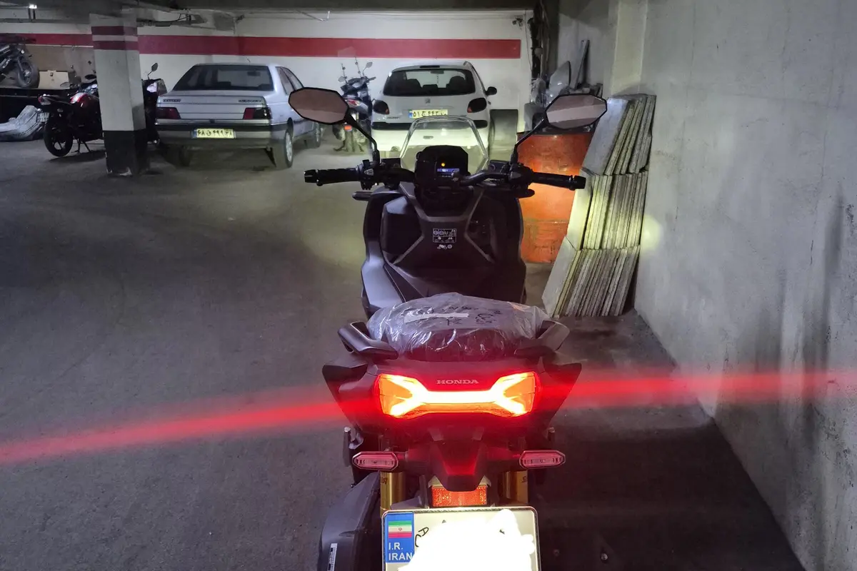 هوندا،  ADV 160