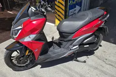 اس وای ام، گلکسی J 200