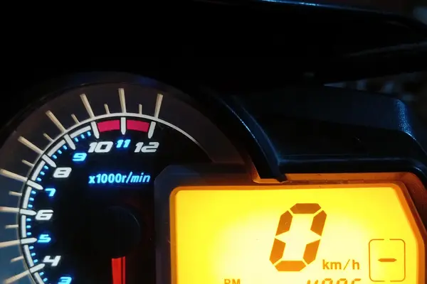 بنلی  TNT 150