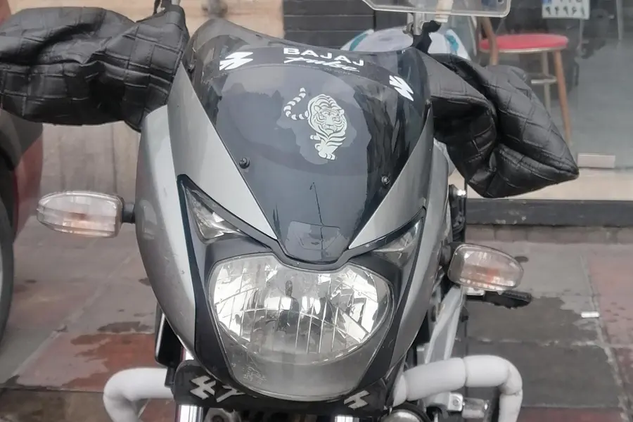 باجاج، پالس 200