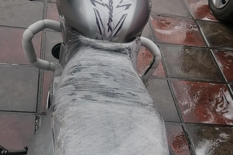 باجاج، پالس 200