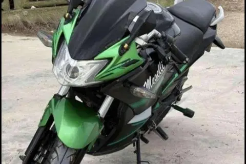 مگلی، 200R
