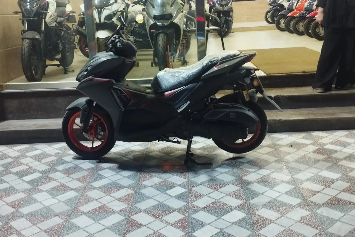 نیکتاز،  1800 وات