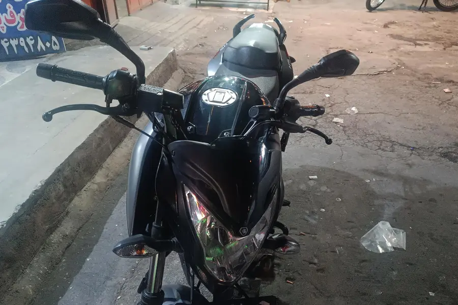 باجاج، پالس 200NS