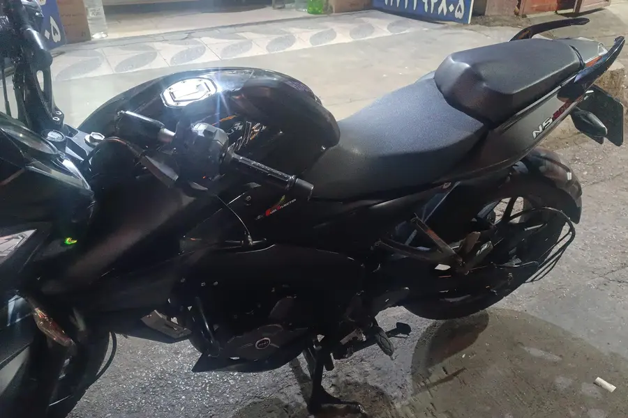 باجاج، پالس 200NS