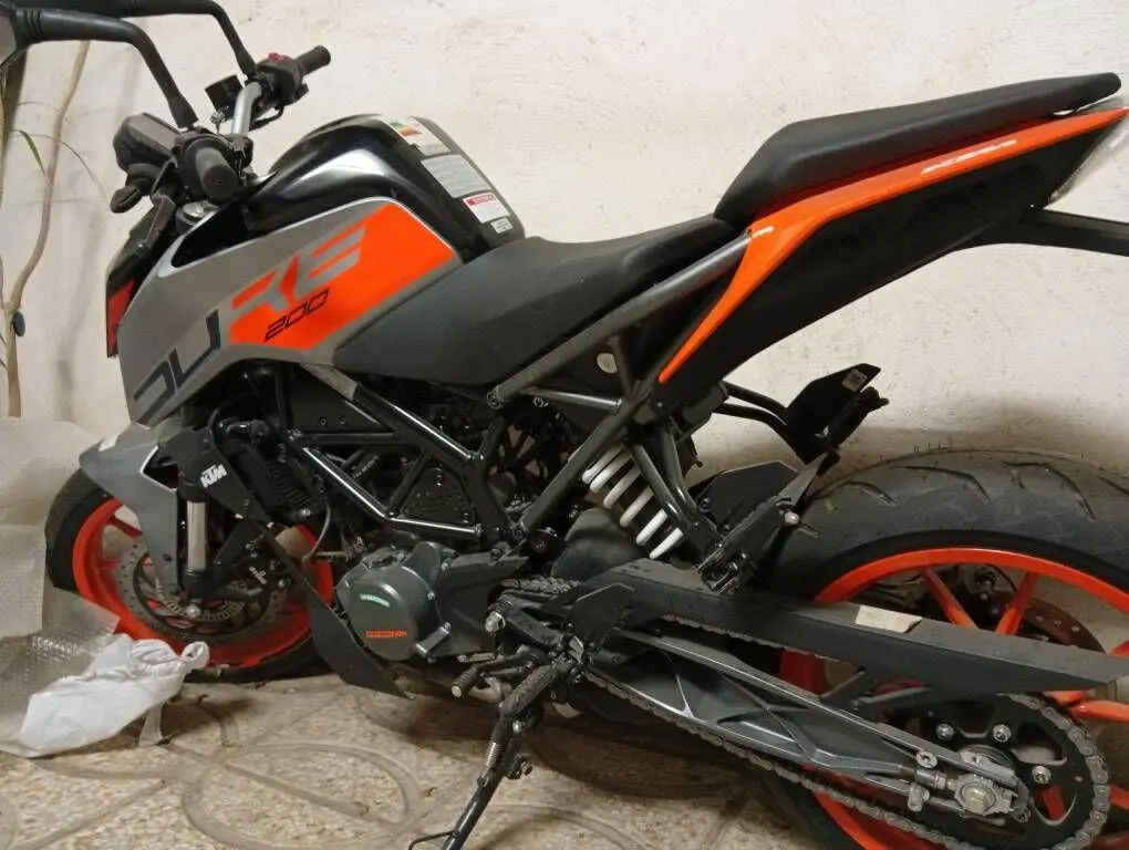 کی تی ام،  دوک 200