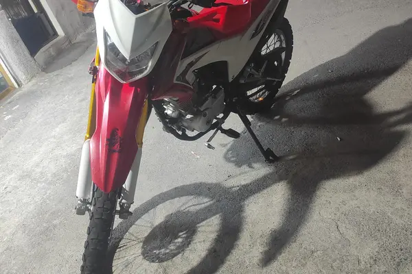 نیرو موتور شیراز  پرواز 200gy