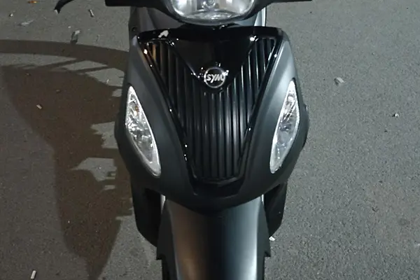 اس وای ام  200