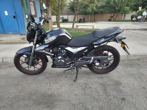 بنلی، TNT 15 EFI