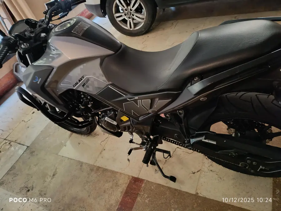 اس وای ام، گلکسی NA 180