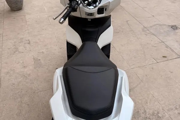 هوندا  PCX 160