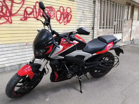 باجاج، دومینار 250