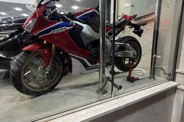 هوندا  HRC 1000