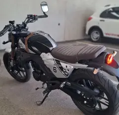 جهان همتا، بلنتا CR 200