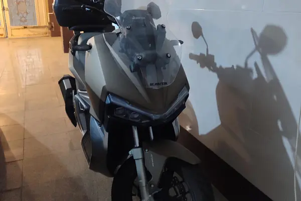 کویر موتور  AGV 150