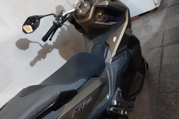کویر موتور  AGV 150