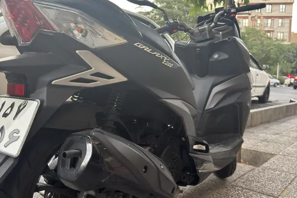 اس وای ام  گلکسی J 200