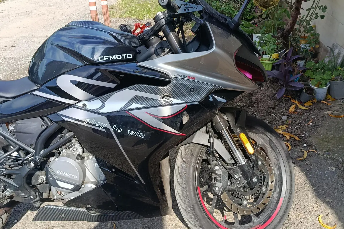 سی اف موتو،  CF 250 SR